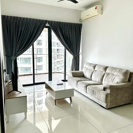 Danga Bay Beach View 4 Pax Apartment Johor Bahru Exterior photo