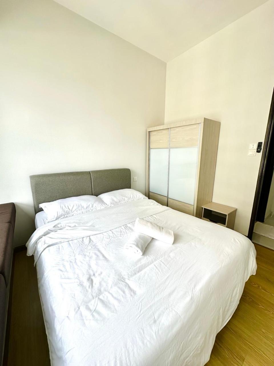 Apartemen Danga Bay View 4 Pax