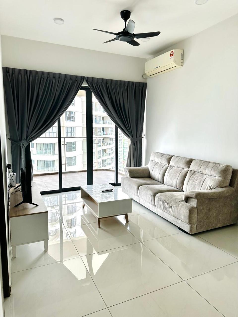 Danga Bay View 4 Pax Apartemen Johor Bahru